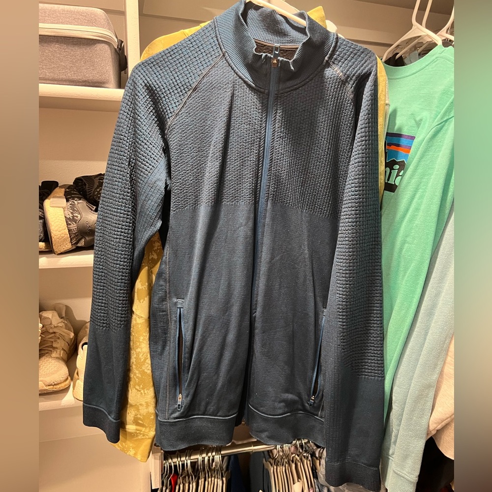 LULULEMON ENGINEERED WARMTH JACKET